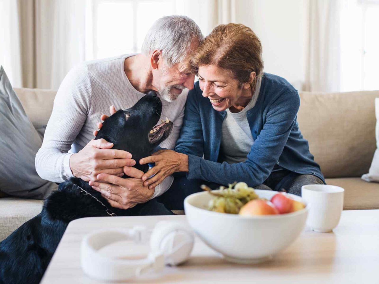 https://atd.gr/demo/insurance/square/wp-content/uploads/2020/08/service_01-1280x960.jpg